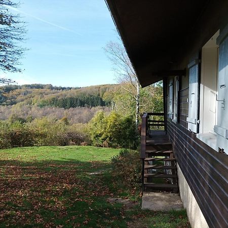 Chalet Deux Chambres Au Calme Saint-Brisson Екстериор снимка