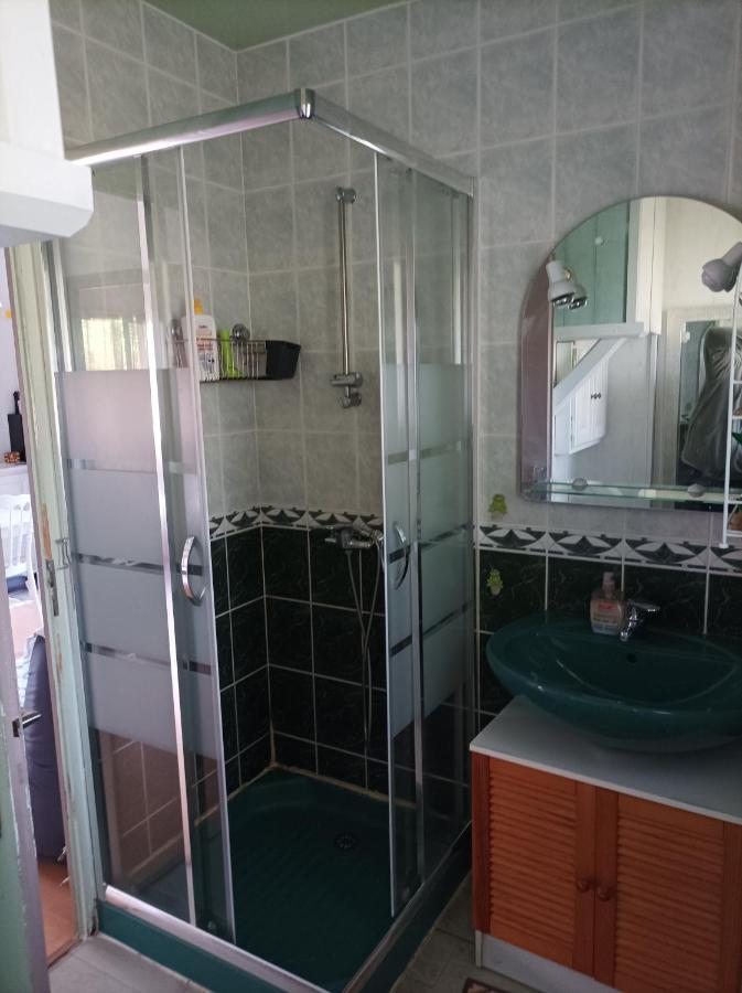 Chalet Deux Chambres Au Calme Saint-Brisson Екстериор снимка